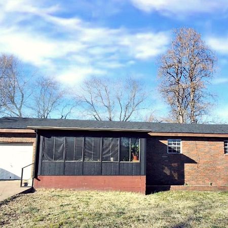 The Greenhouse - 3Bed 2Bath Home In Tahlequah, Ok ภายนอก รูปภาพ